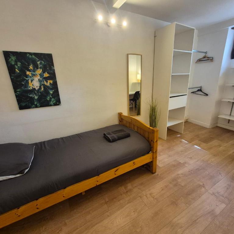 T4 Authentique Toulousain Fully equiped- 3bed 5person hypercentre - Apartment mit 3 Schlafzimmern - 27