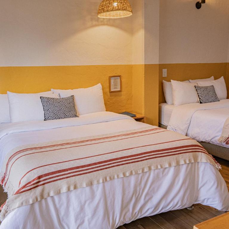 Hotel Plantación - Quadruple Room with Balcony - 5