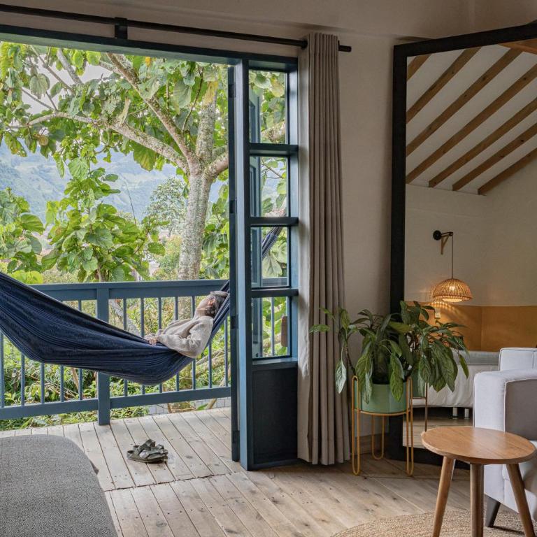 Hotel Plantación - King Suite with Balcony - 6