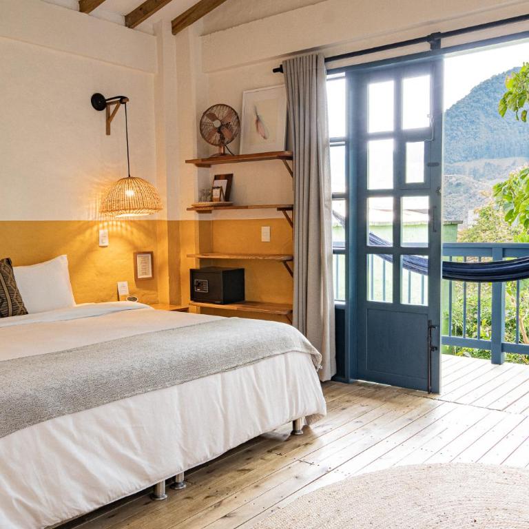 Hotel Plantación - King Suite with Balcony - 8