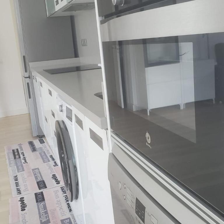 Downtown Las Palmas, steps from Canteras - Apartamento de 2 dormitorios - 13