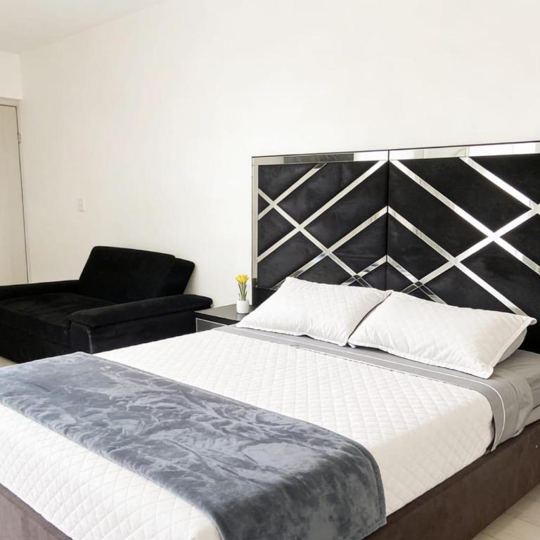 Room cerca al aeropuerto #2 - Double Room with Private Bathroom - 4