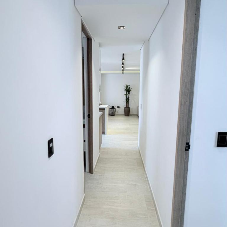 Apto Medellin Laureles ubicacion estrategica - Apartamento - 8