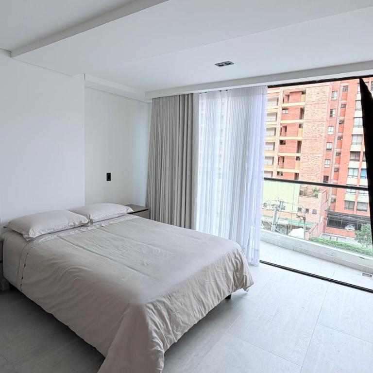 Apto Medellin Laureles ubicacion estrategica - Apartamento - 6