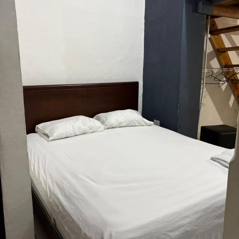 Comodo aparta estudio cerca de la Basilica - Apartamento de 2 dormitorios - 2