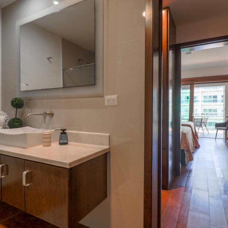 Pacifika - One-Bedroom Apartment - 8