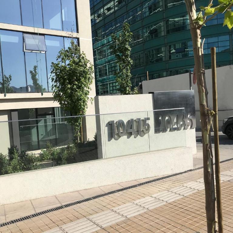 A pasos de Clinica - Parking - Cama King - Wifi - One-Bedroom Apartment - 7