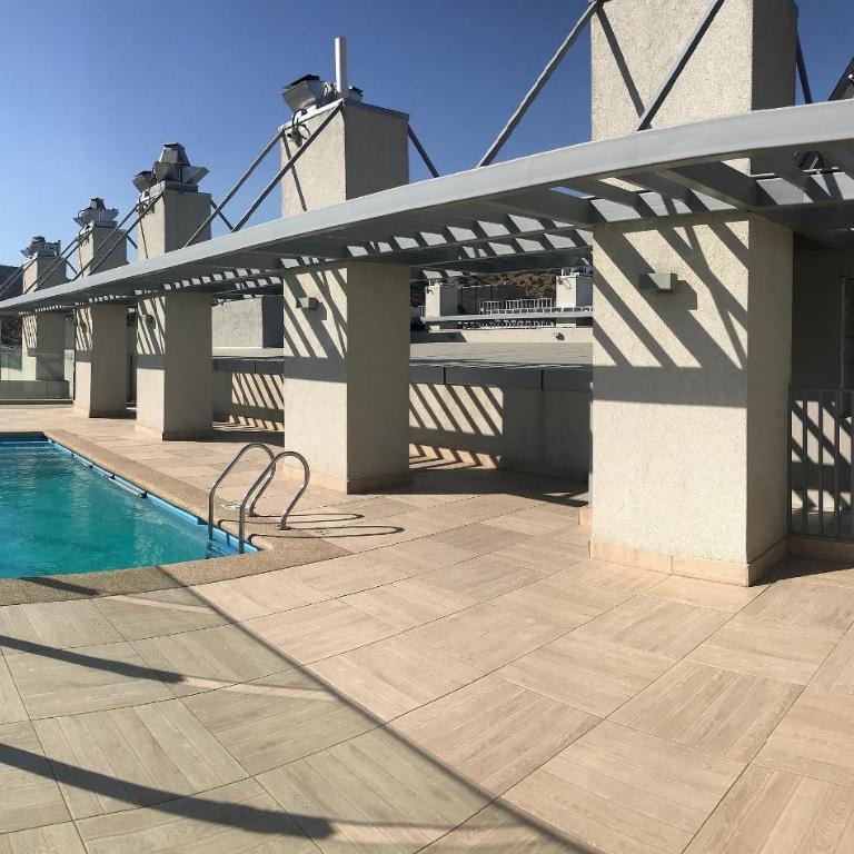 A pasos de Clinica - Parking - Cama King - Wifi - One-Bedroom Apartment - 22