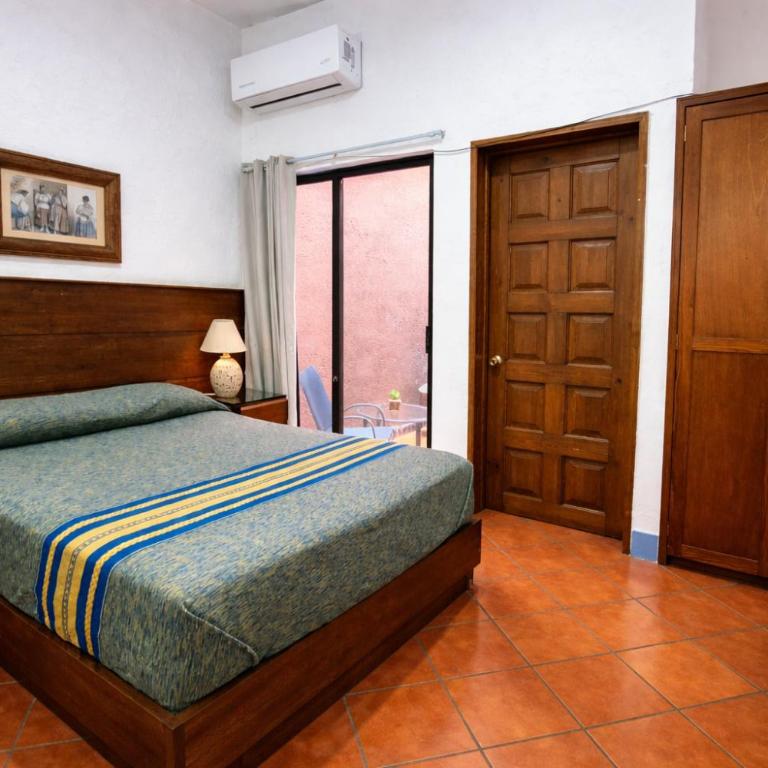 Hotel Suites Del Centro - One-Bedroom Apartment with Air-conditioning - 3