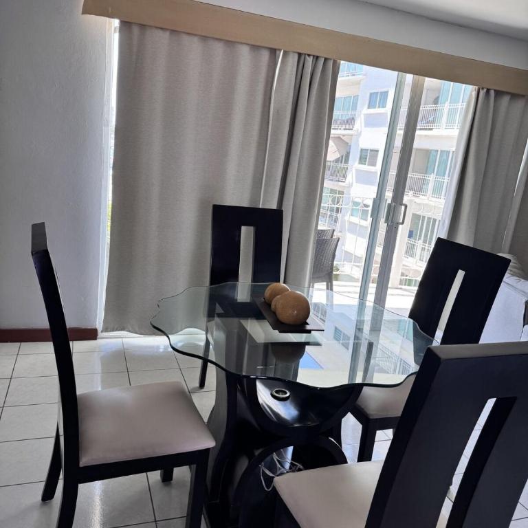 Excellent apartment in front of the Mazatlan marina - Two-Bedroom Apartment - 11