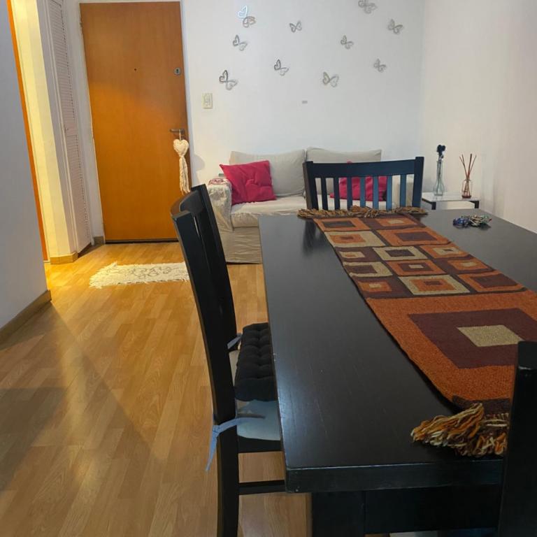 Departamento tres ambientes, en zona céntrica de Tigre - Apartamento de 2 dormitorios - 6