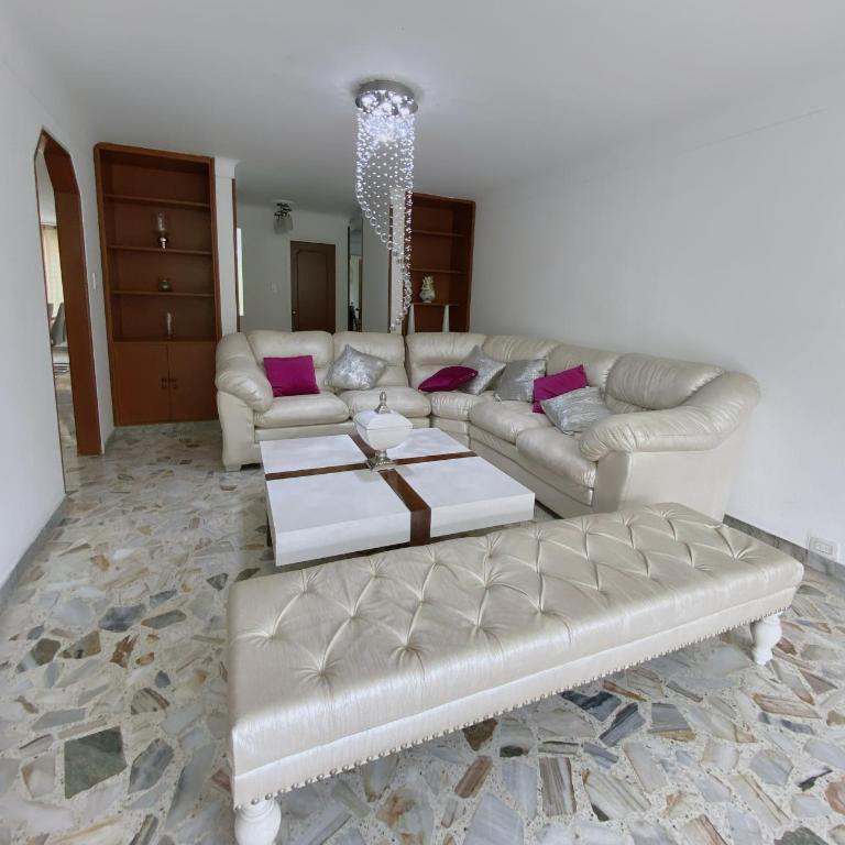 Spacious and Cozy Apartment - Apartamento - 2 niveles - 1