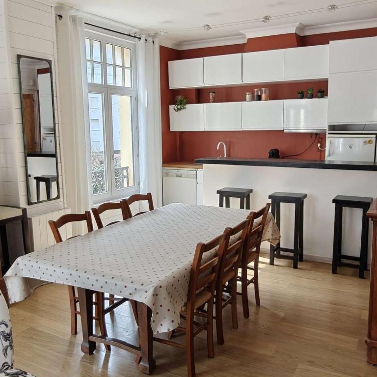 Appartement lumineux en emplacement premium - 8 pers. - FR-1-673-19 - Appartamento - 8