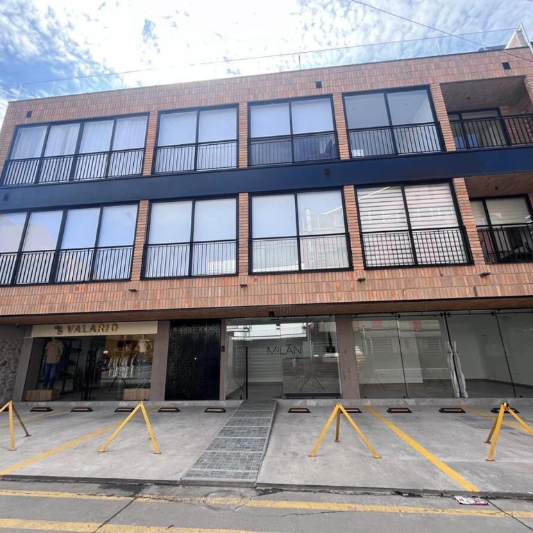 Alojamiento de Lujo con Jacuzzi y Jardín Privado - Two-Bedroom Apartment - 18