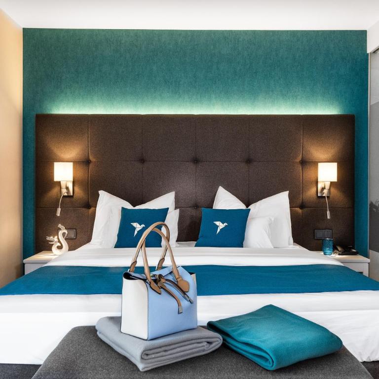 Hotel dasMEI - Doppelzimmer Eisvogel mit Balkon - 1