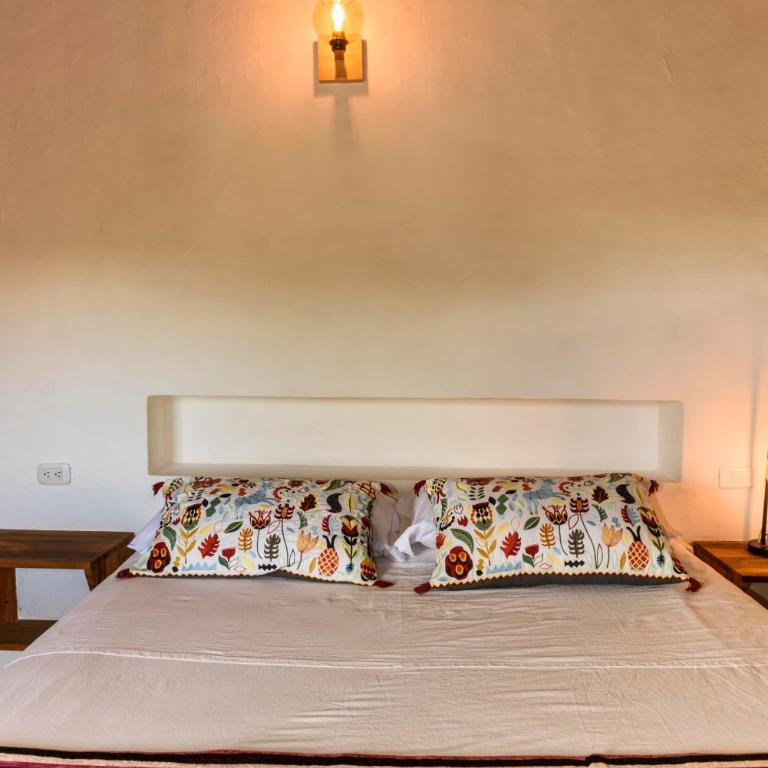 Romantic Colonial Charm Barichara w Jacuzzi - Deluxe Room - 4