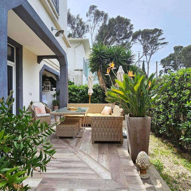 la villa Turquoise a Sanary 250M de la mer clim parking wifi! - Maison 3 Chambres - 13