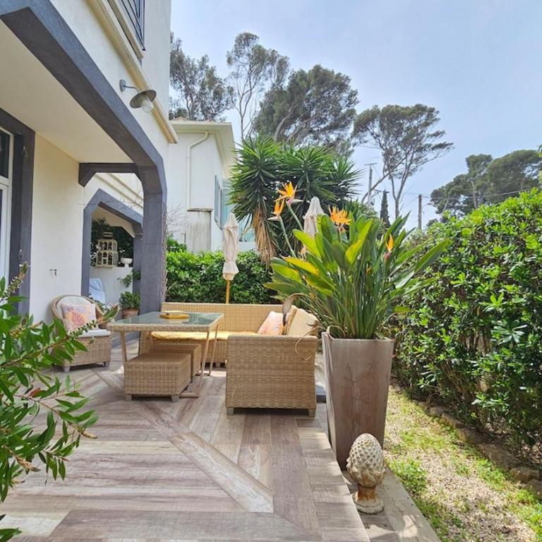 la villa Turquoise a Sanary 250M de la mer clim parking wifi! - Maison 3 Chambres - 11