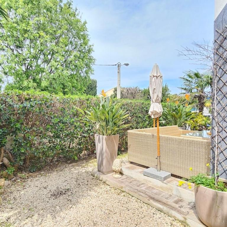 la villa Turquoise a Sanary 250M de la mer clim parking wifi! - Maison 3 Chambres - 9