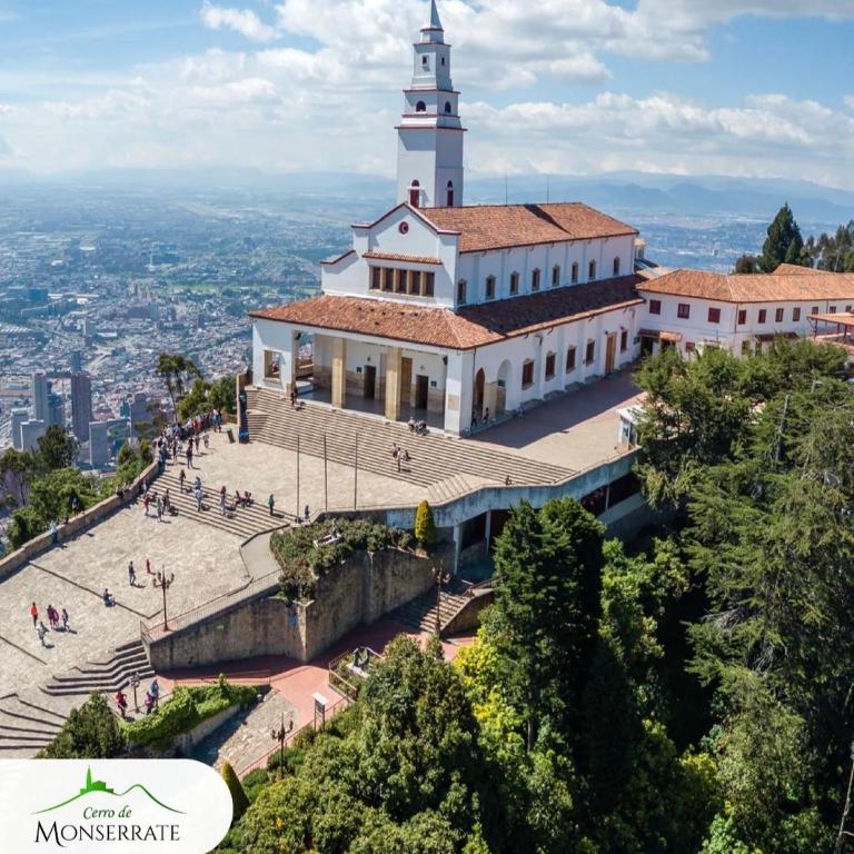 Varun Luxury Down Town Bogotá la Candelaria - Apartamento de 1 dormitorio - 23