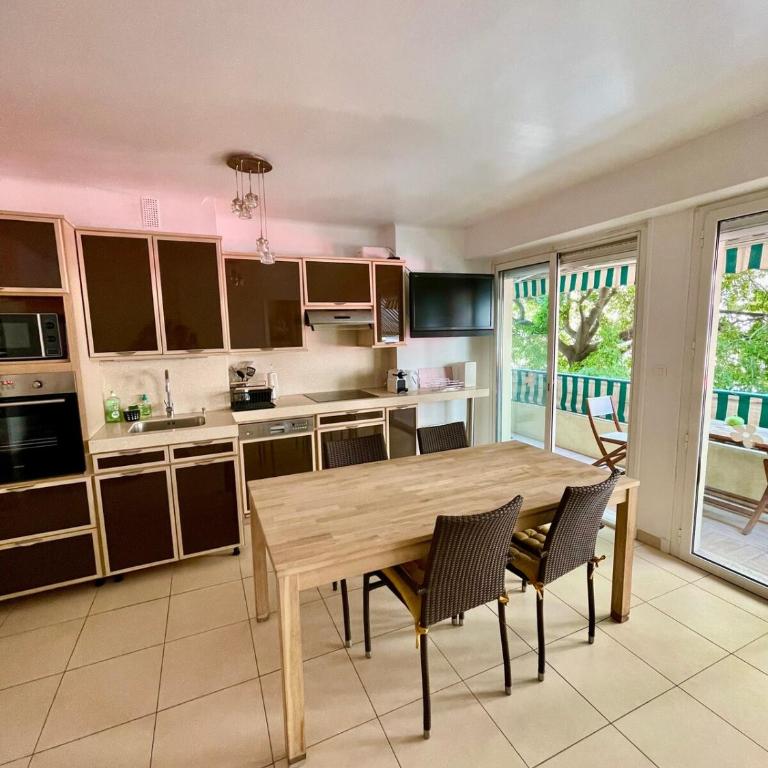 Bright Apartment - 2 Min Walk to Beach - Appartement 1 Chambre - 11