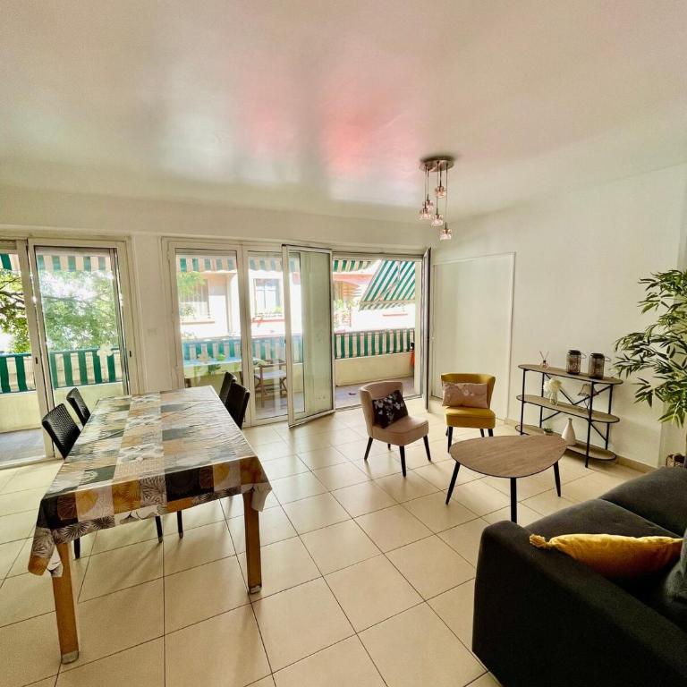 Bright Apartment - 2 Min Walk to Beach - Appartement 1 Chambre - 15