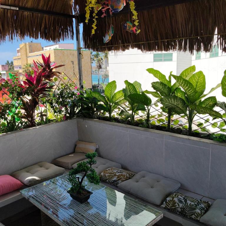 Casagusgusmazatlan - Two-Bedroom House - 2