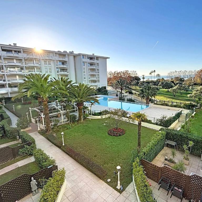 Grand 2 Pièces Climatisé dans Residence de Standing avec Vue Piscine au Bord de la Mer - Appartement 1 Chambre - 26