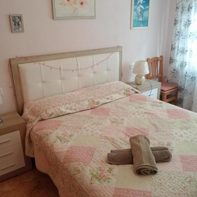 bonito apartamento en Torrevieja - Apartamento de 2 dormitorios - 4