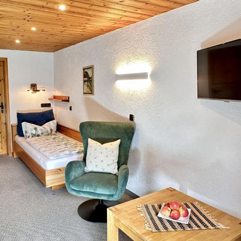 Hubertus am Thumsee - Ruhe Frühstück und Alpenpanorama - Einzelzimmer mit Balkon oder Terrasse - 7