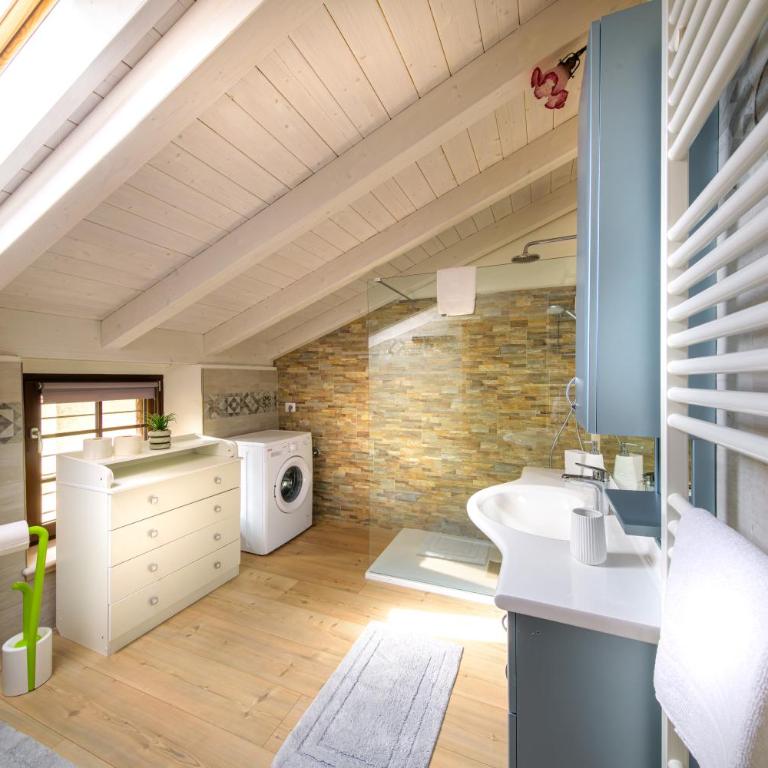 Casa Vacanza Nonna Pia I & III in "Piazza Basilica" - Apartamento de 1 dormitorio con balcón y vistas a la montaña - 14