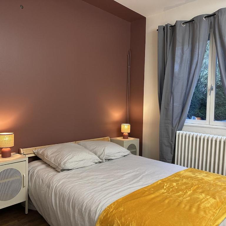 Ensemble Privatif - T3 et T4 - 190m2 - 10 pers - Cour et Parking - Hypercentre - Appartement - 22