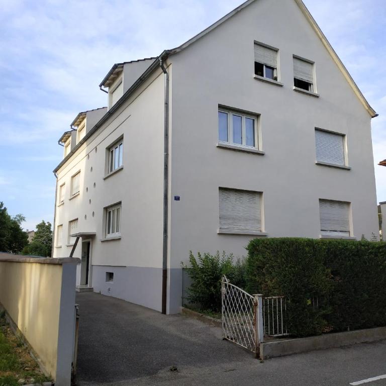 Les Azalées appartement 68 m2 3 étoiles - Apartment mit 1 Schlafzimmer - 2
