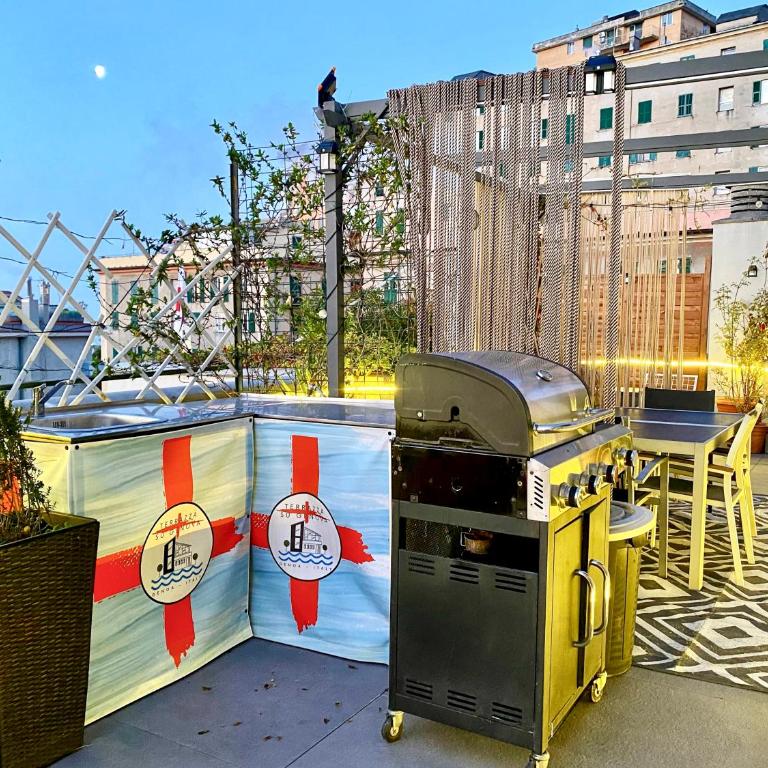 Terrazza su Genova - 300sqm Rooftop Penthouse w Sea & City Views - Close to Aquarium - Penthouse Apartment - 12