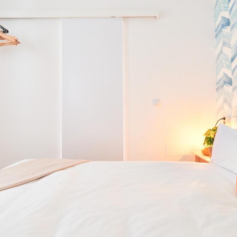 Modern flat with Andalusian patio, 5 min to center - Apartamento de 2 dormitorios - 12