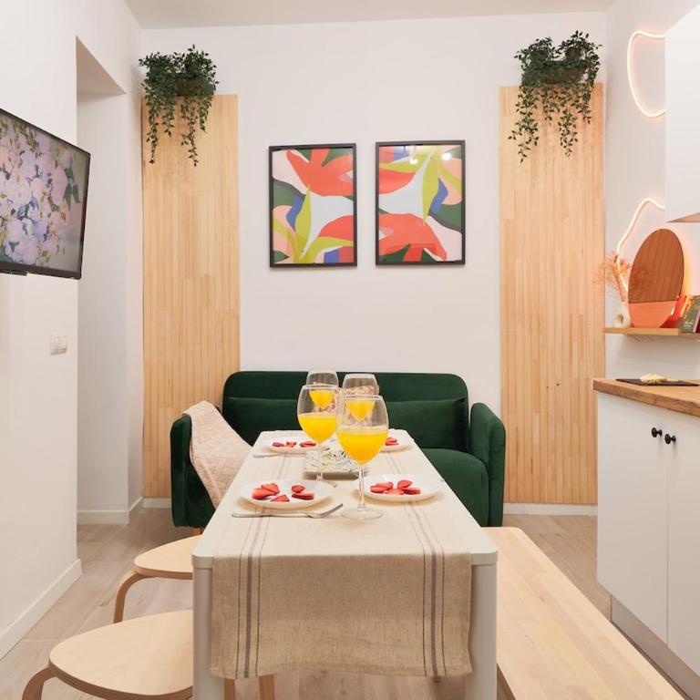 Modern flat with Andalusian patio, 5 min to center - Apartamento de 2 dormitorios - 23