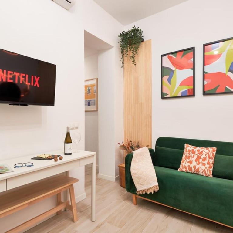 Modern flat with Andalusian patio, 5 min to center - Apartamento de 2 dormitorios - 26
