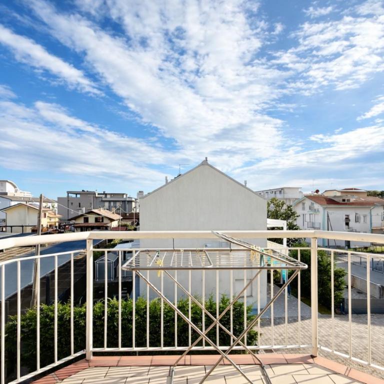 Carmen 10 - Carraro Immobiliare - Family Apartments - Two-Bedroom Apartment - 2