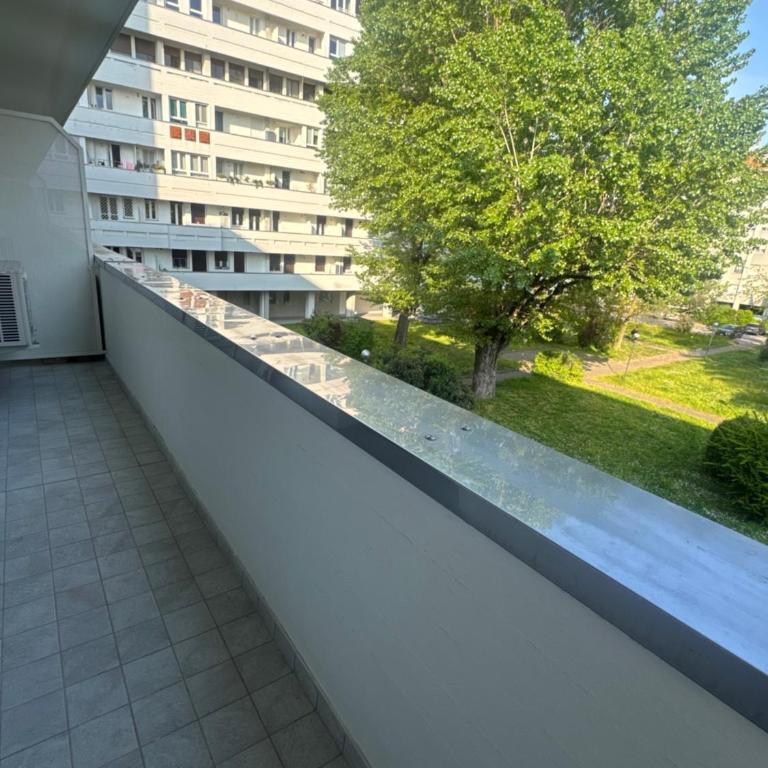 Golden Charme Suite - One-Bedroom Apartment - 42