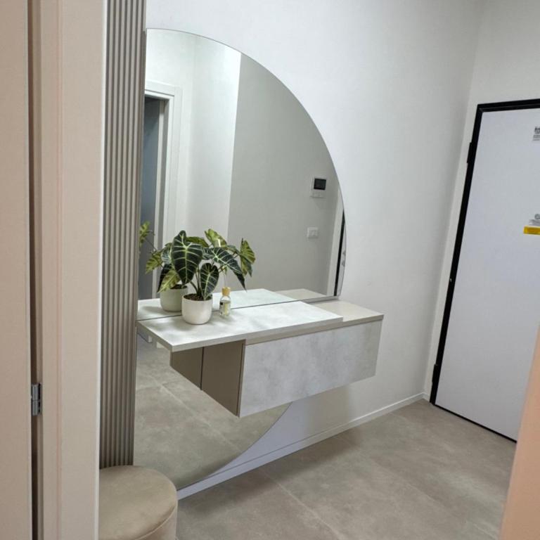 Golden Charme Suite - One-Bedroom Apartment - 16