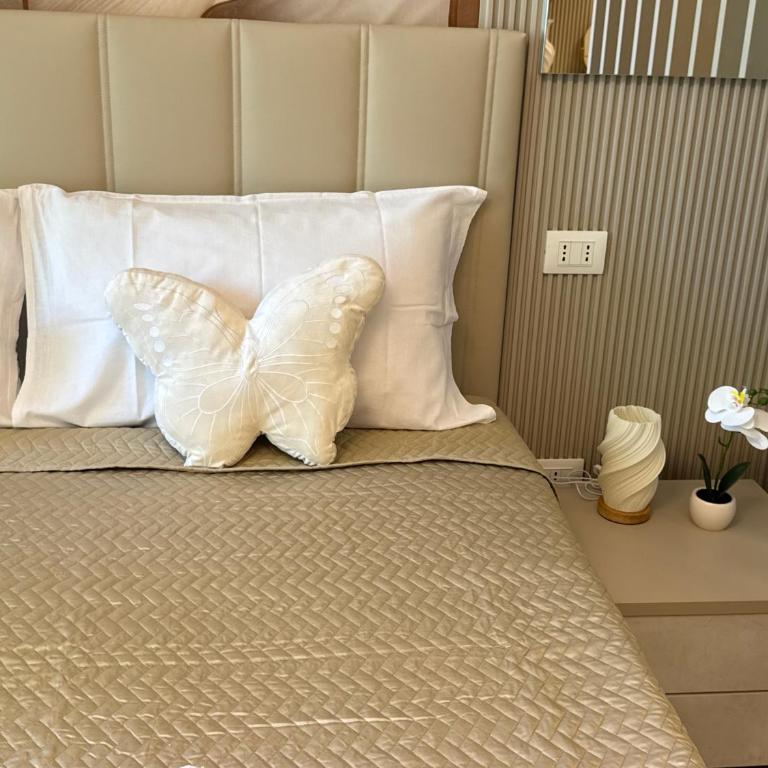 Golden Charme Suite - One-Bedroom Apartment - 38