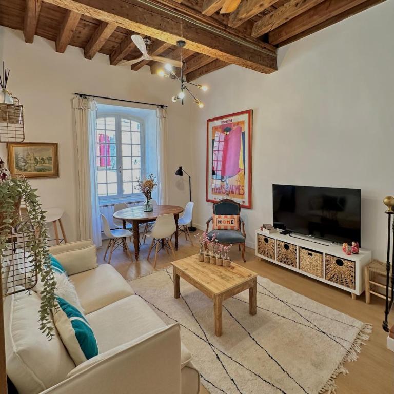 Historic center 3 bedrooms 200 m from Pont d'Avignon - Apartment mit 3 Schlafzimmern - 2