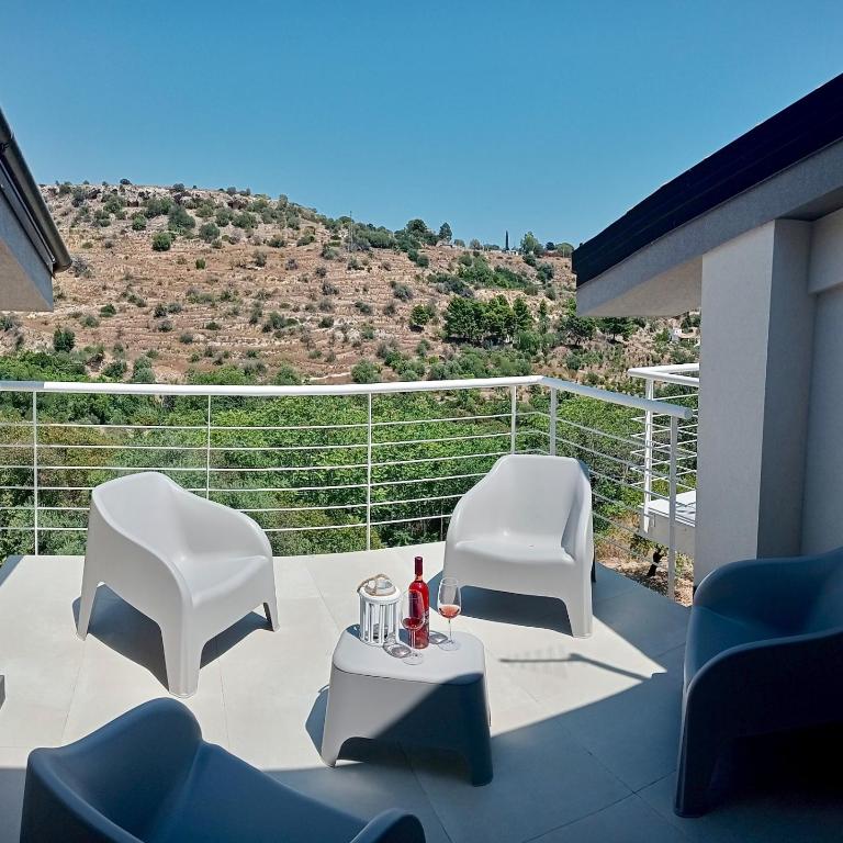 Niche Apartment - Appartamento con 2 Camere da Letto e Terrazza - 3