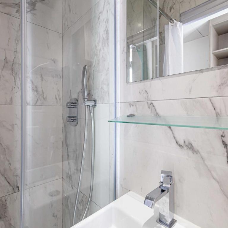 Hotel Avaton - Palais des Festivals - Studio mit Queensize-Bett - 15