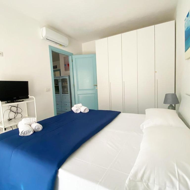LaureLivingHoliday Home Cala Gavetta 01 - Two-Bedroom Apartment - 6