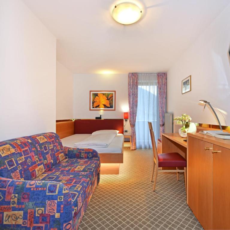 Hotel Hubertushof - Classic Single Room - 2