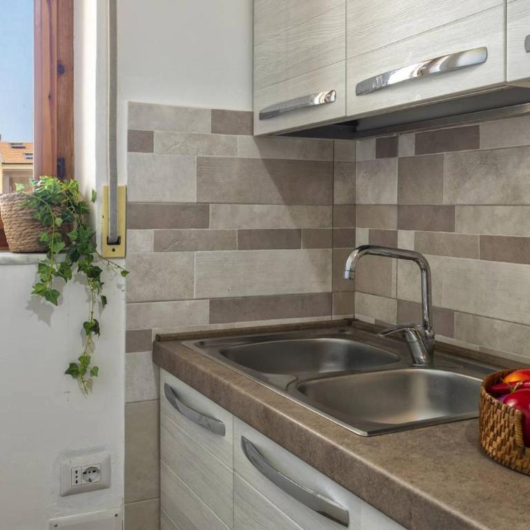 Seaside Escape to Alghero in Sardinia - Two-Bedroom House - 26