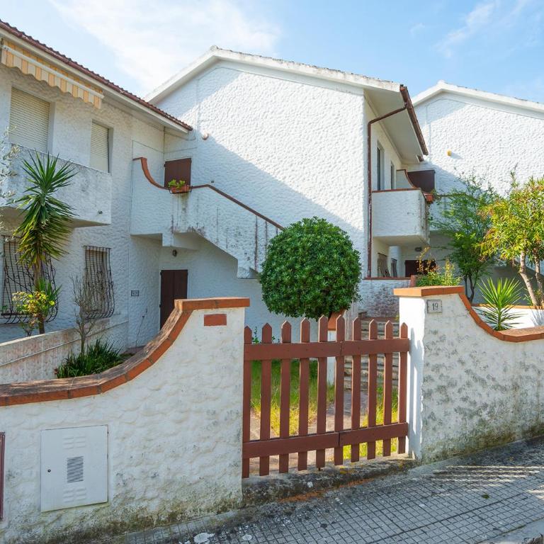 Trilocale vicino al mare con ampio balcone - Appartamento con 2 Camere da Letto - 1