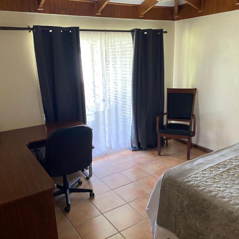 Elqui LU ASPAR - Four-Bedroom House - 5