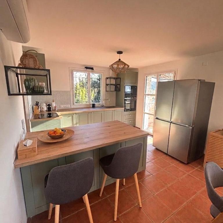 House with garden in Saint-Laurent-du-Var - Maison de Vacances - 17